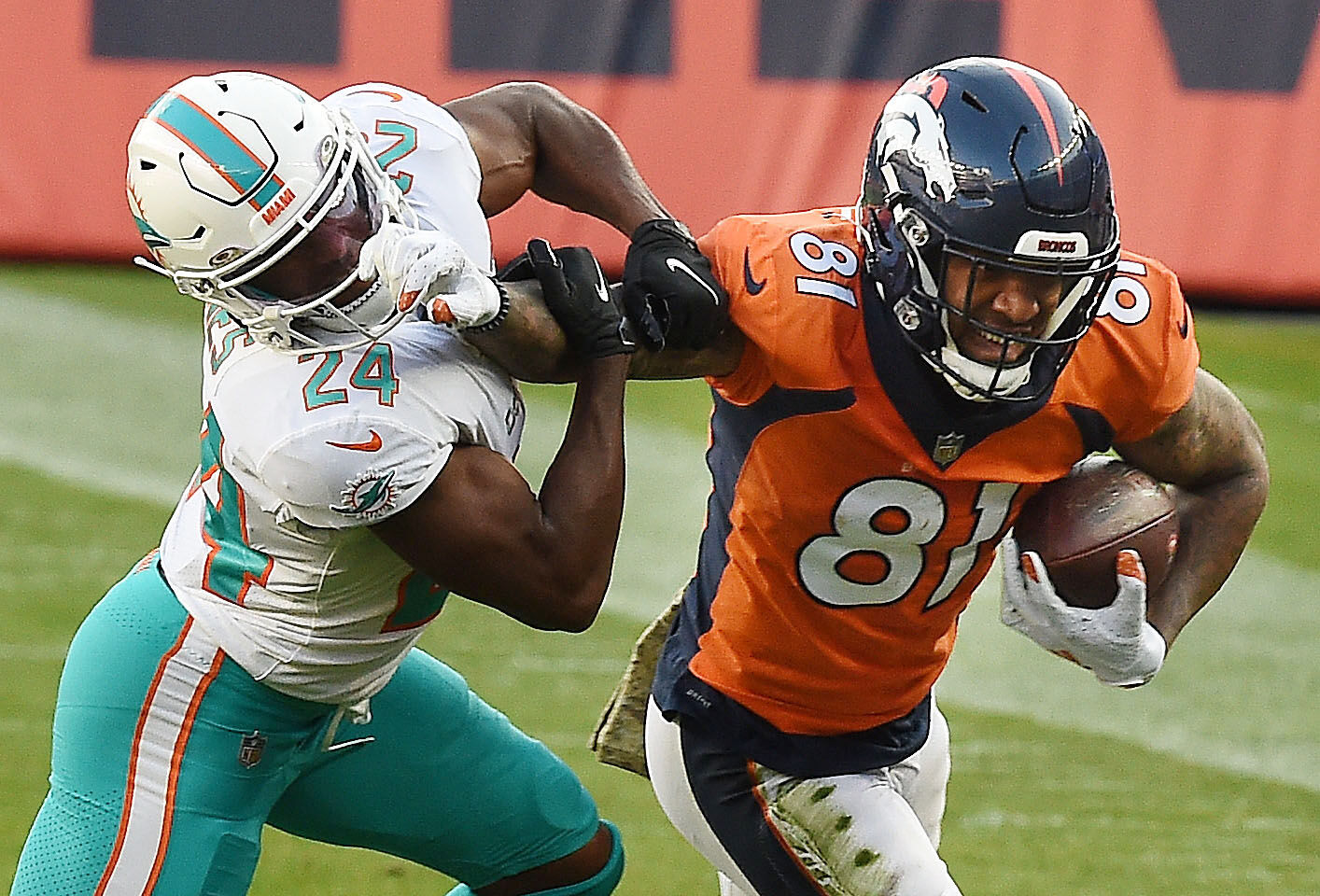 112320-s-broncos 1860.jpg